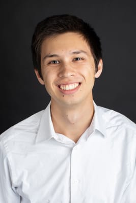 Headshot of Zachary Burk